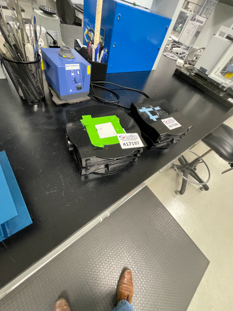 Image of Laboratory Plastic Scissor Jack Stand